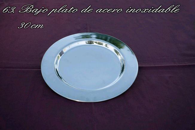 [company_name_branding] Bajo plato acero inoxidable